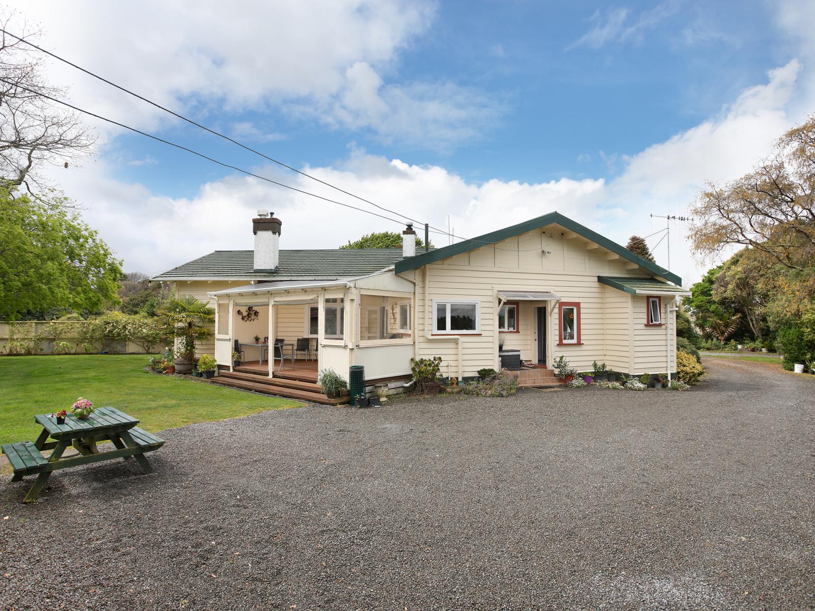 25 Wanganui Road, Marton