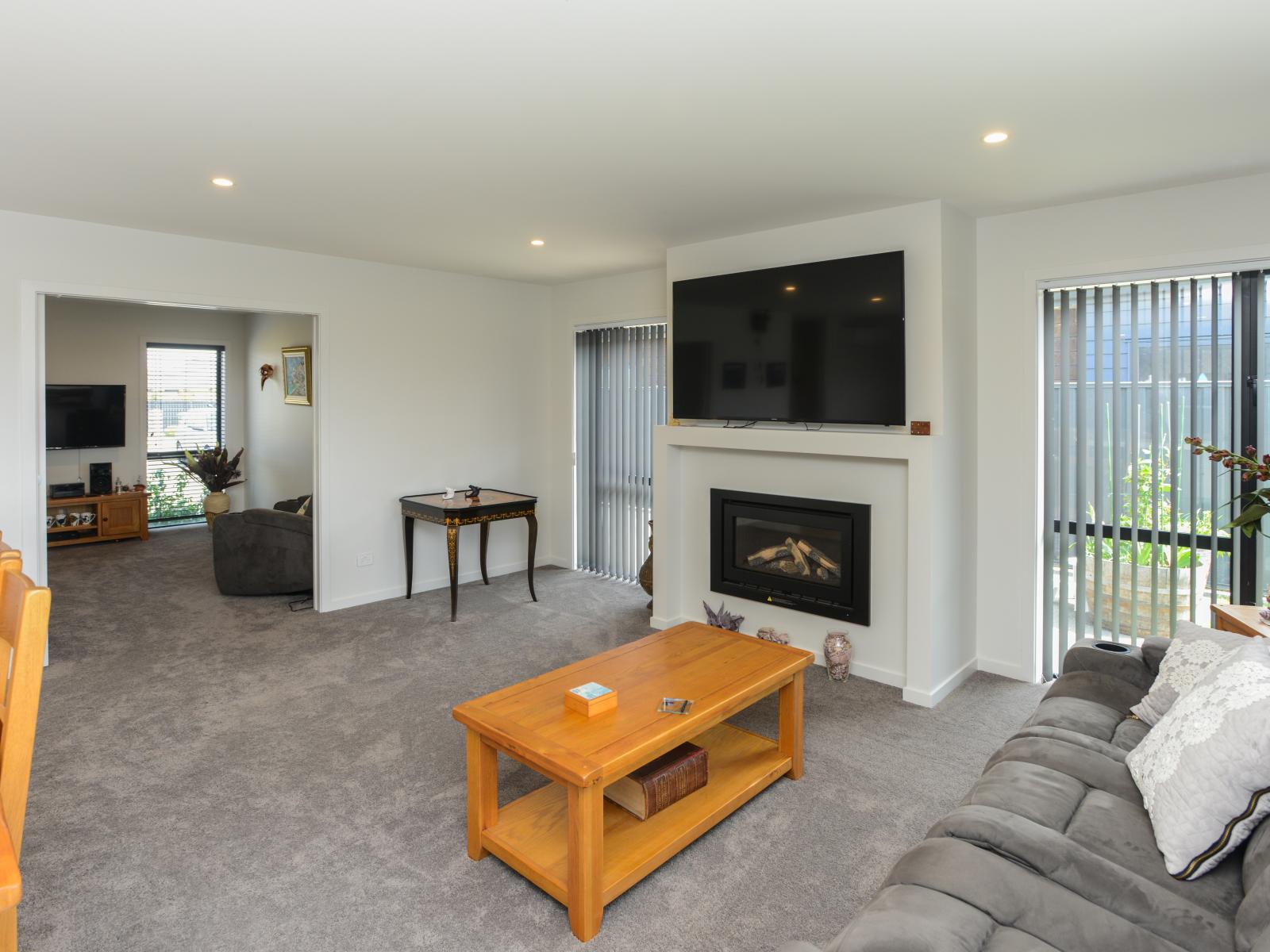 12 Smidt Lane, Mahora