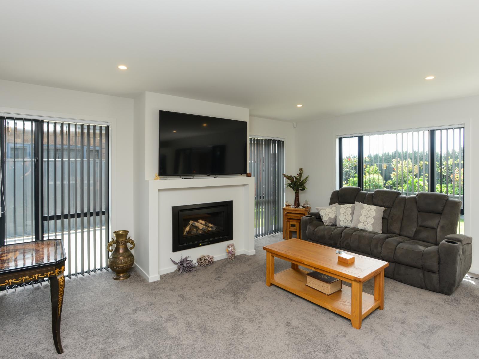 12 Smidt Lane, Mahora