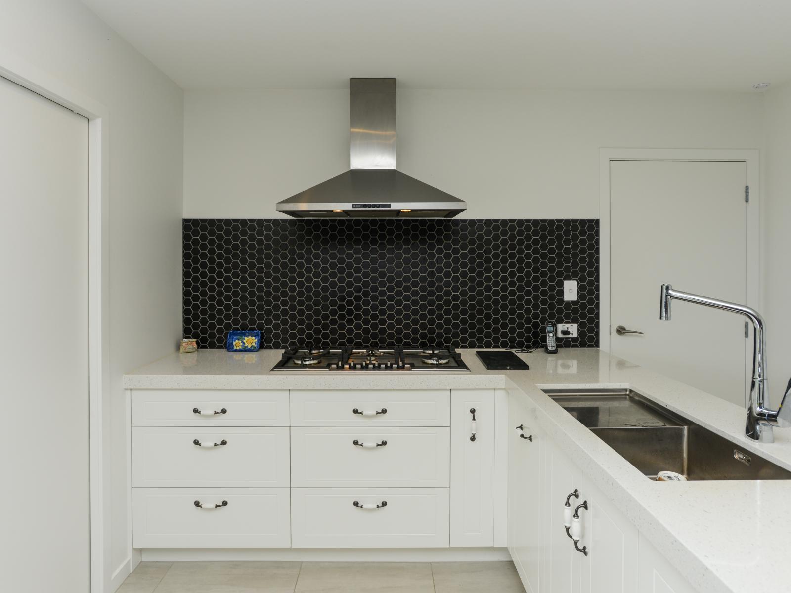 12 Smidt Lane, Mahora