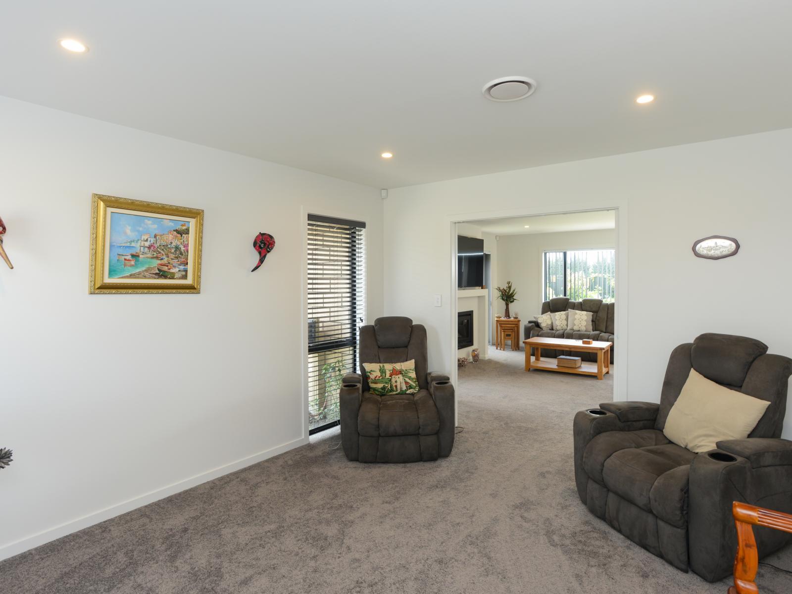 12 Smidt Lane, Mahora