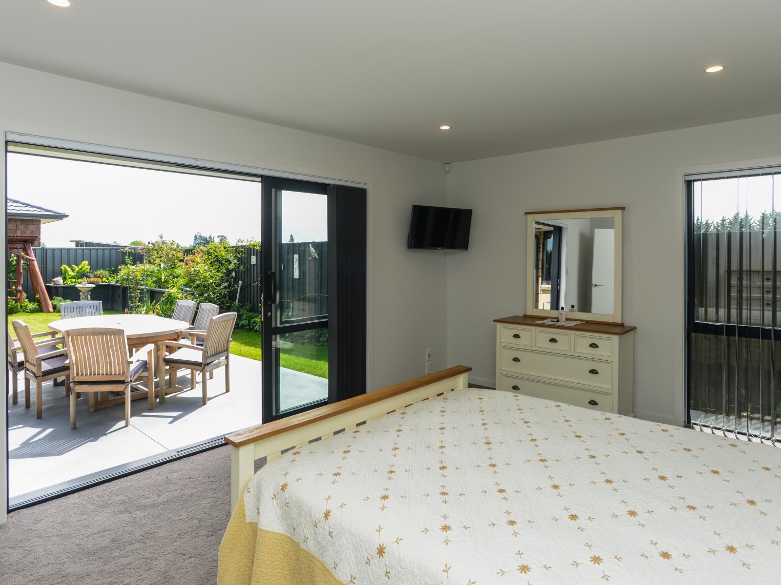 12 Smidt Lane, Mahora