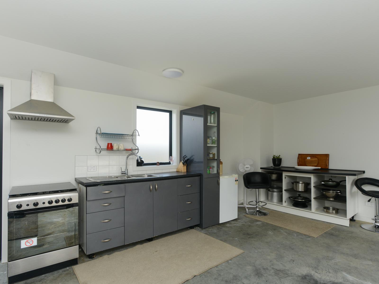 12 Smidt Lane, Mahora