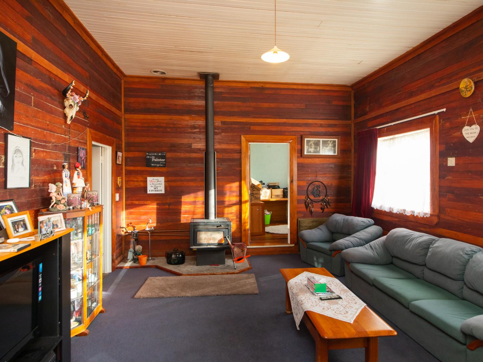 1110 State Highway 1, Himatangi
