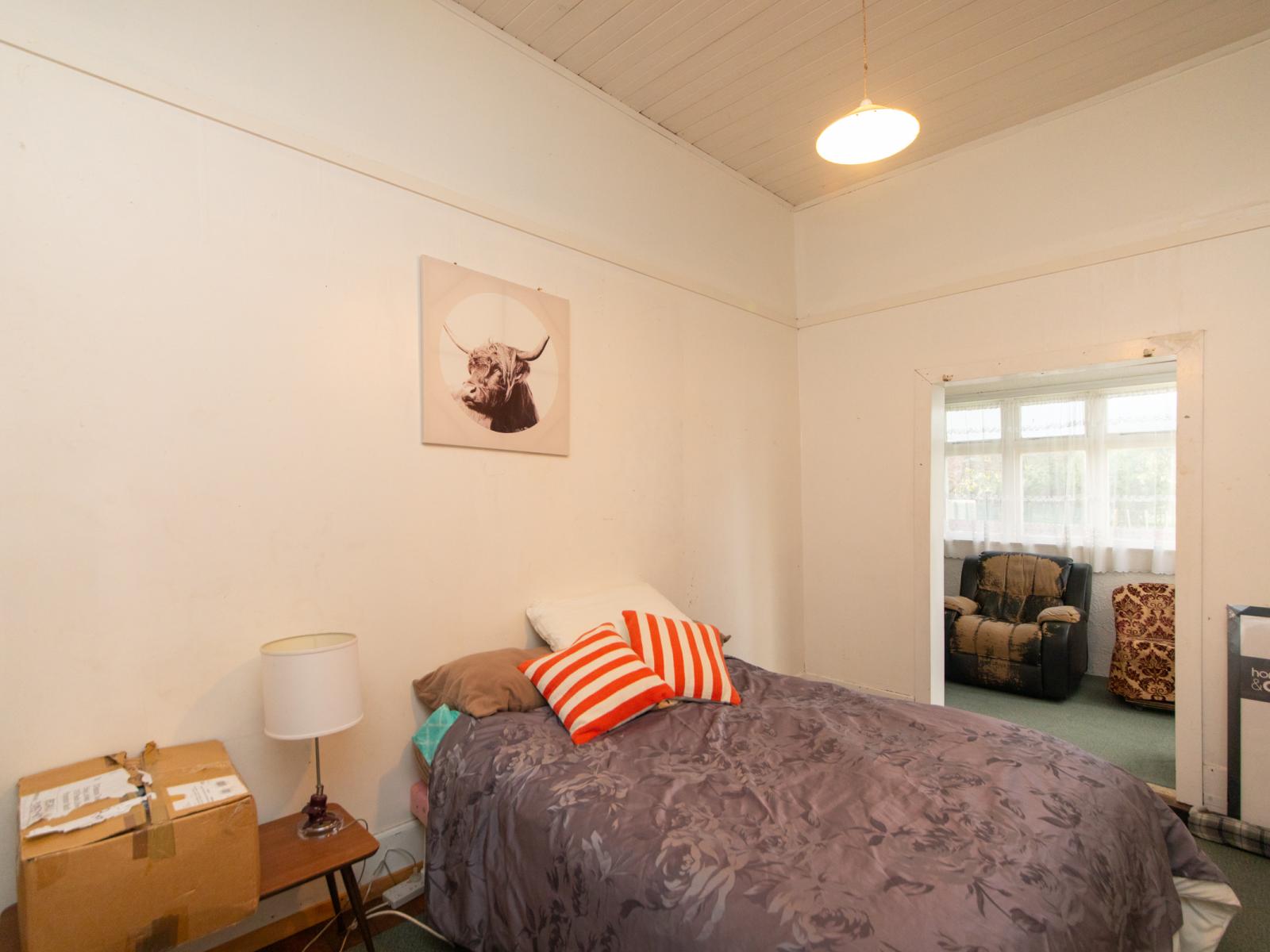 1110 State Highway 1, Himatangi