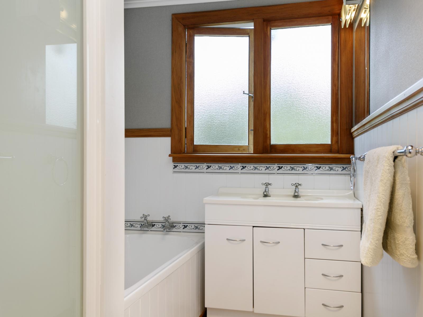 1214 Poihipi Road, Oruanui