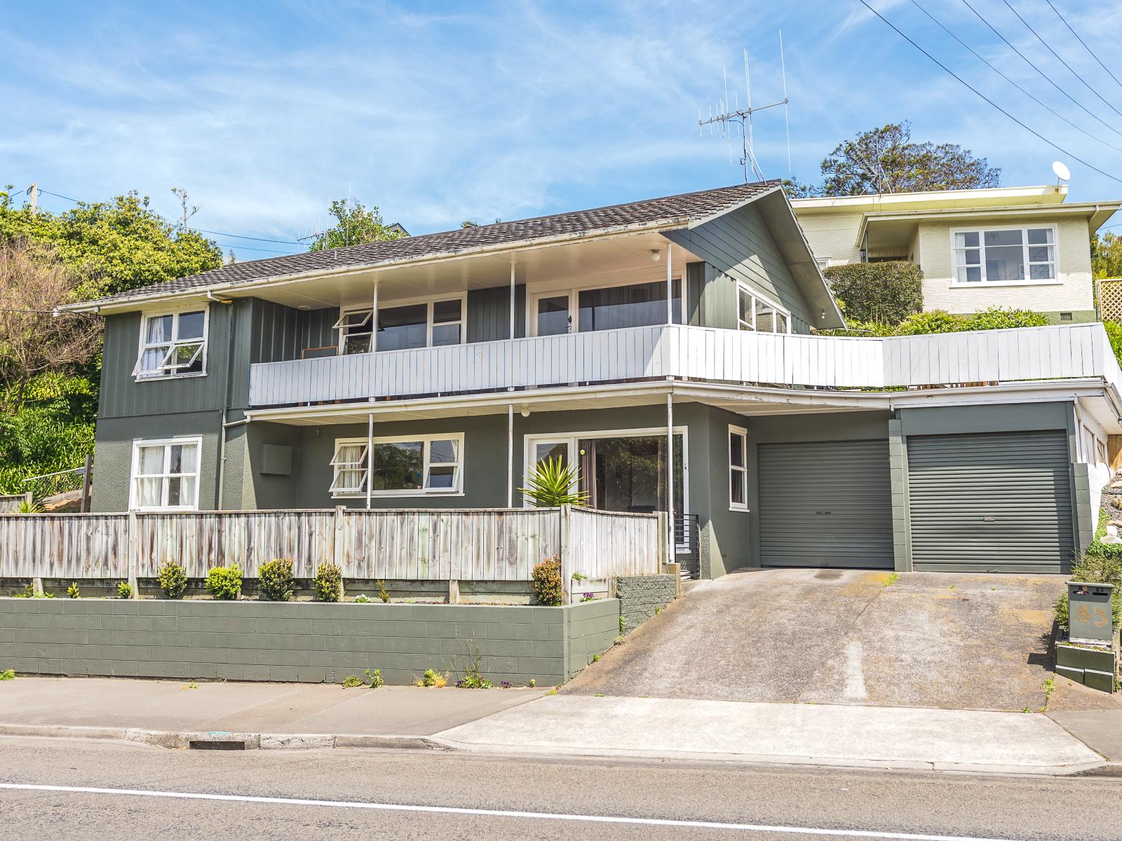 83A Great North Road, St Johns Hill