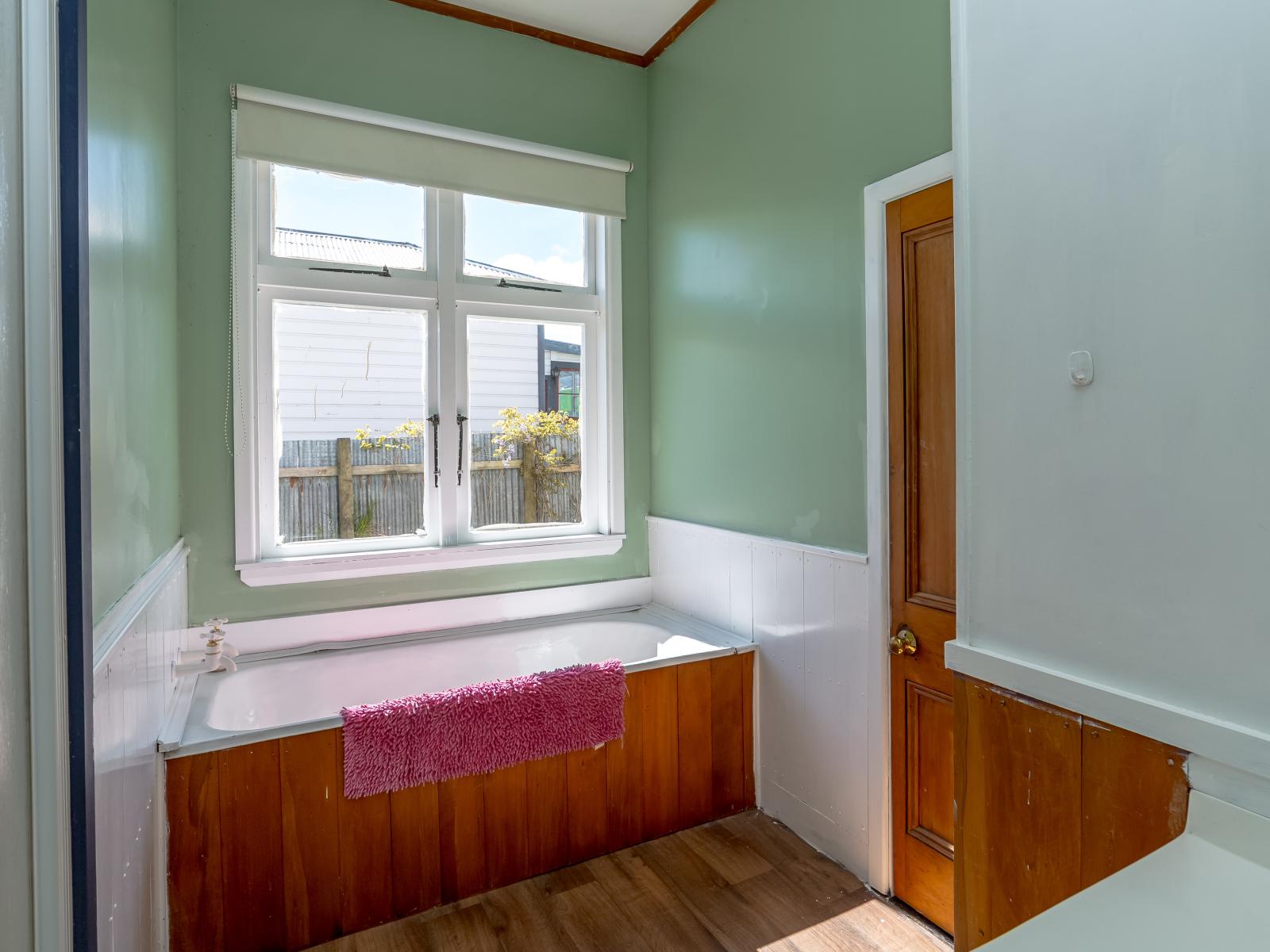 98 Fox Street, Featherston