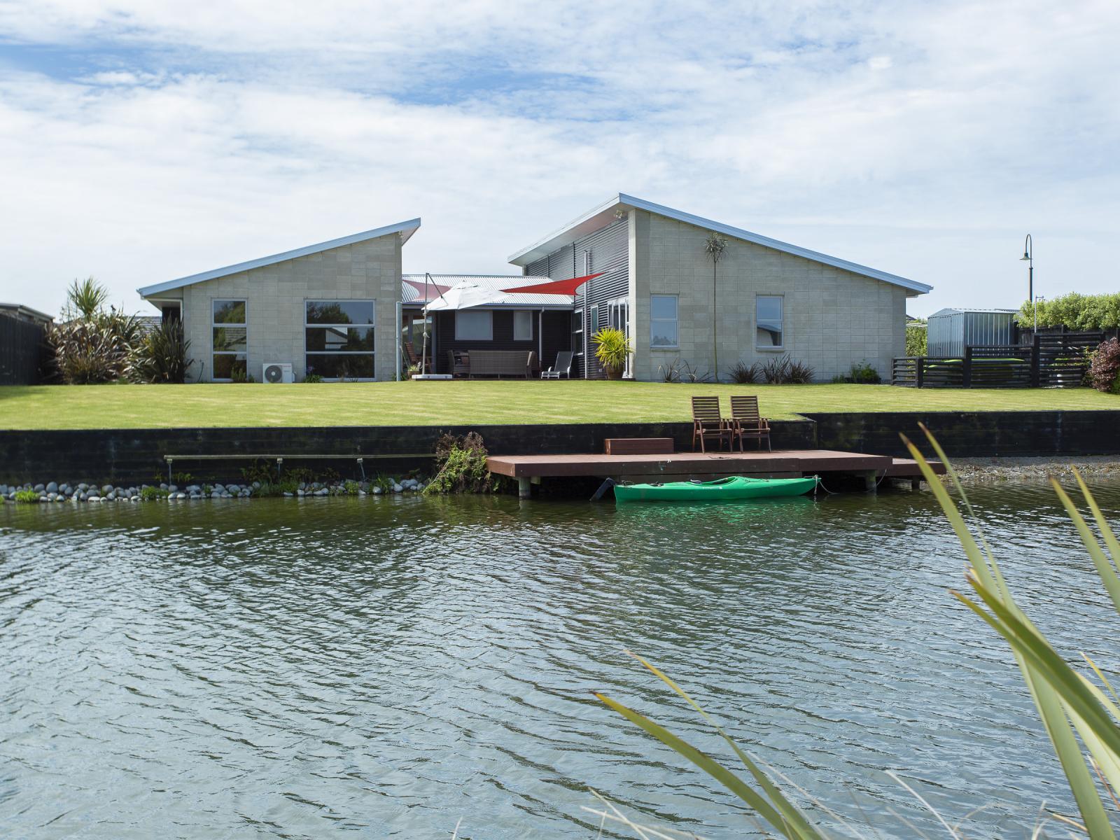 14 Torbay Avenue, Huntingdon