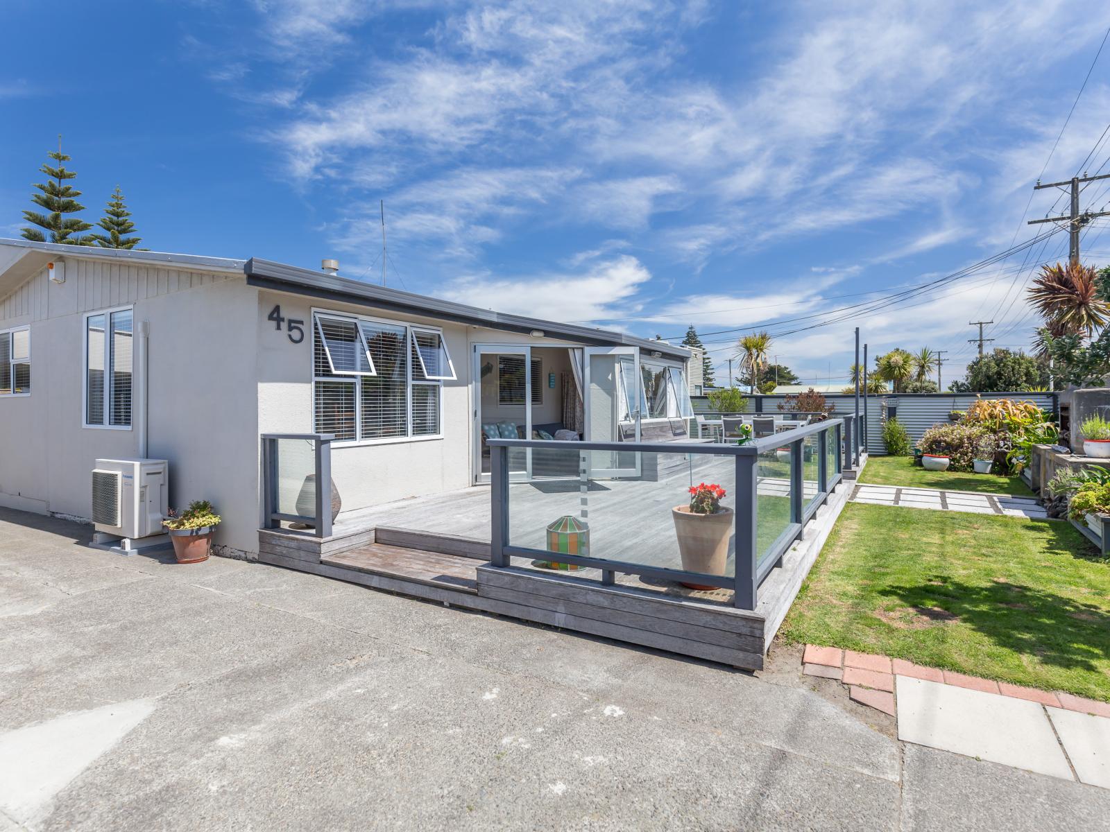 45 Koputara Rd, Himatangi Beach