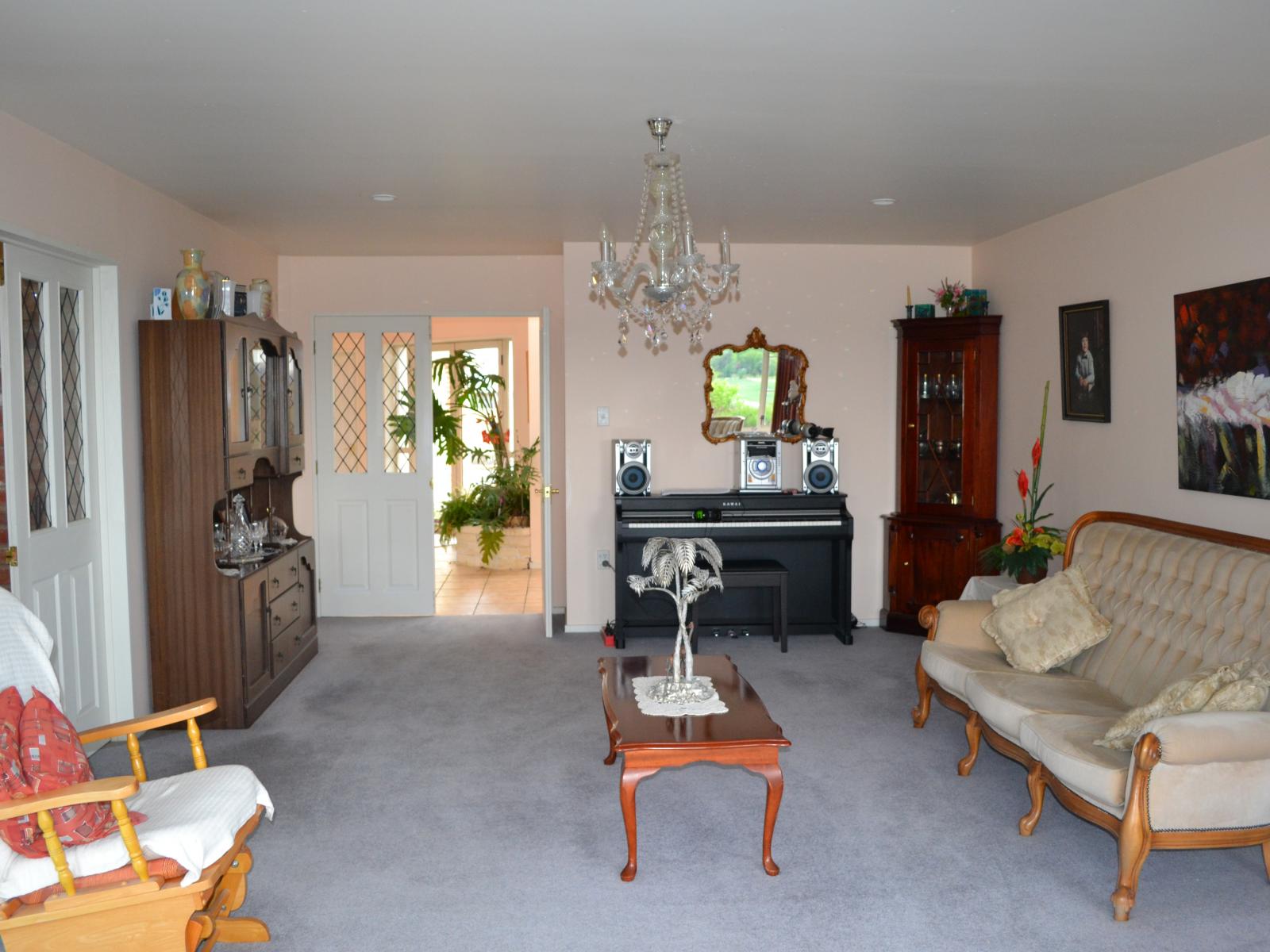 79 Maudes Road, Deborah