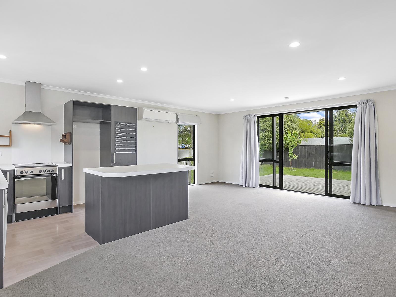 28 Railway Terrace East, Sheffield