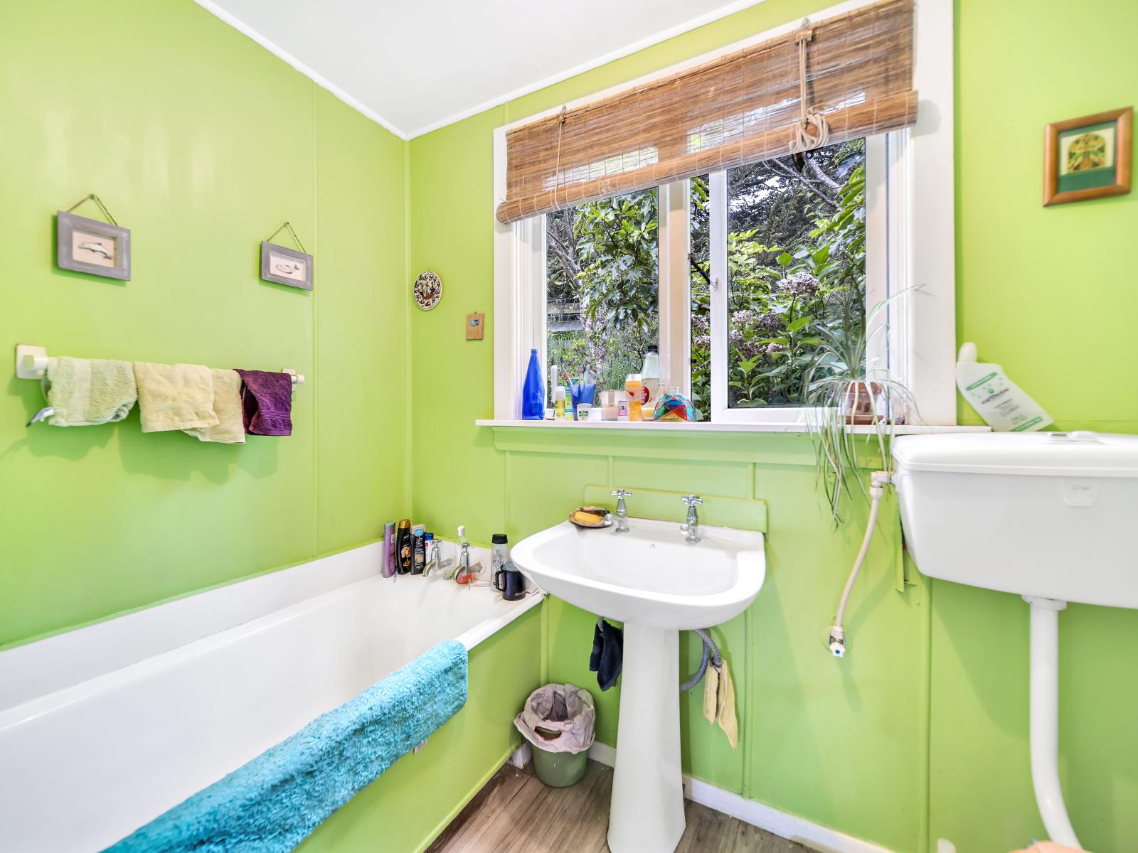 61 Coutts Gully Road, Brighton 61 Coutts Gully Road, Brighton