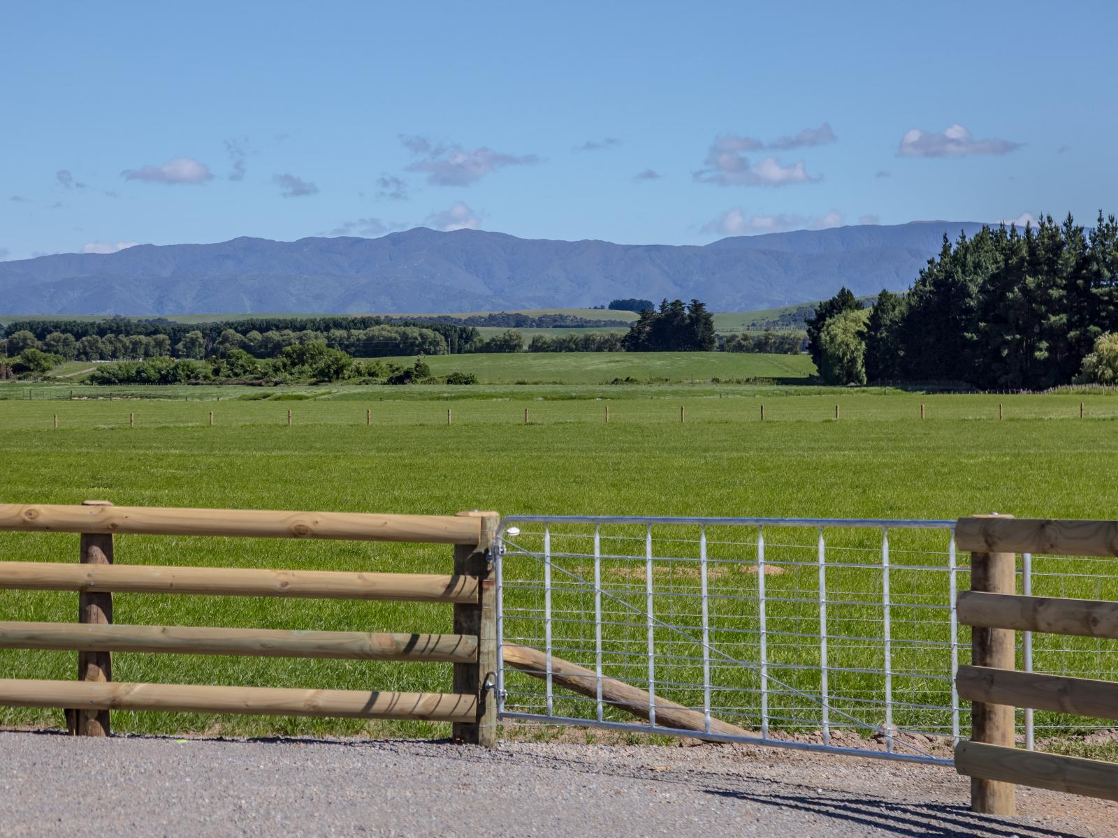18 Mahaki Road, Martinborough