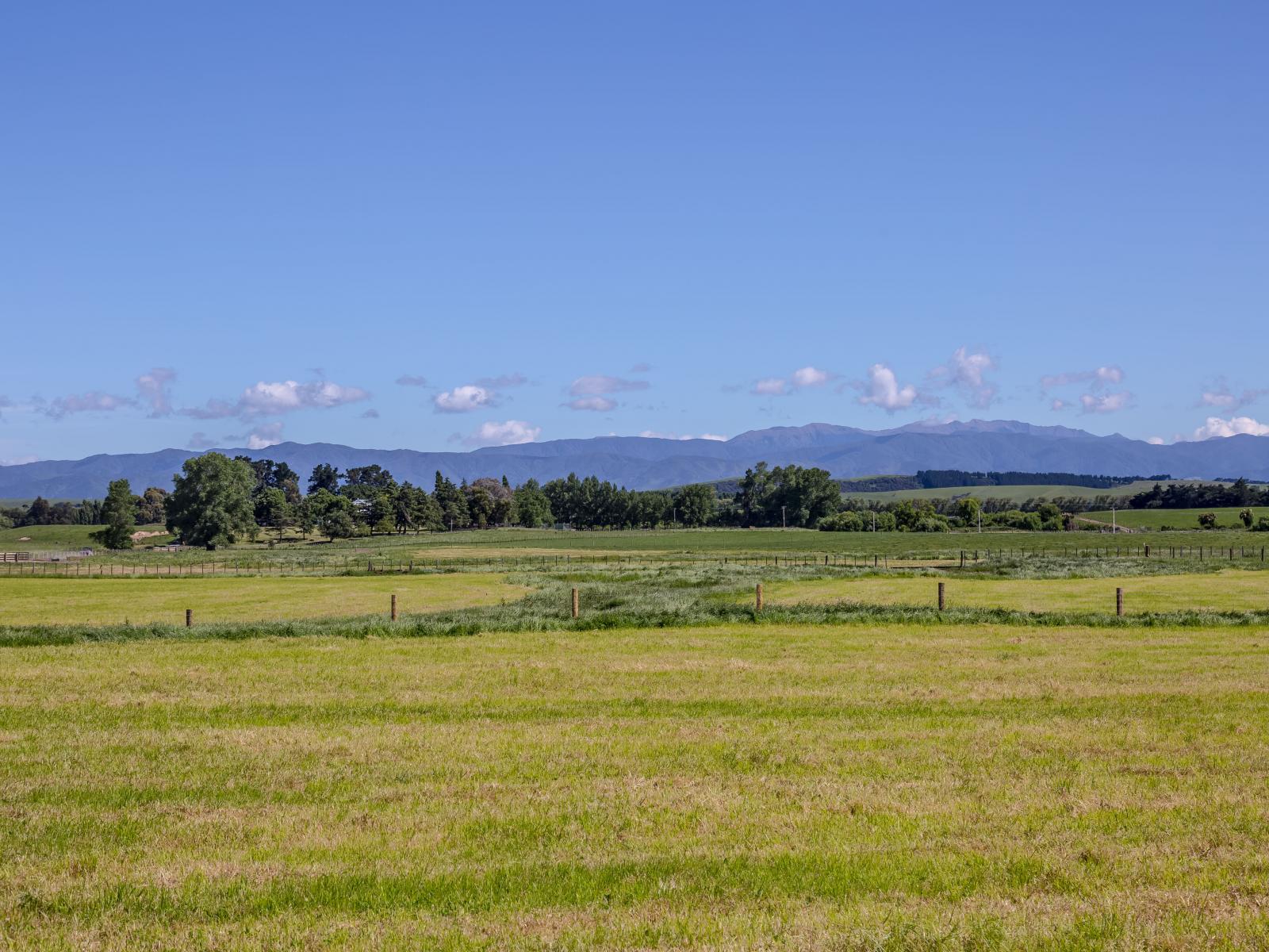 18 Mahaki Road, Martinborough