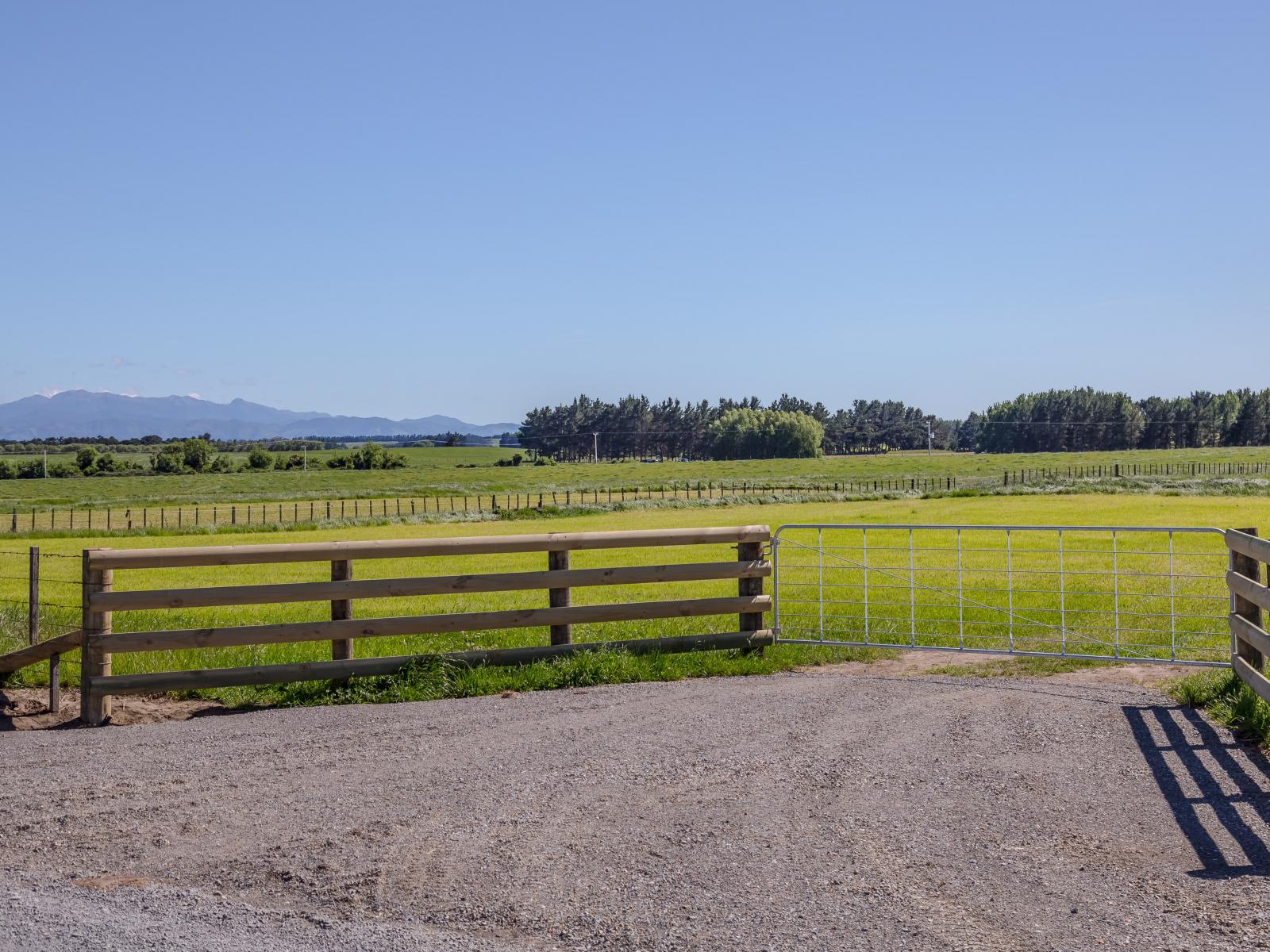 18 Mahaki Road, Martinborough