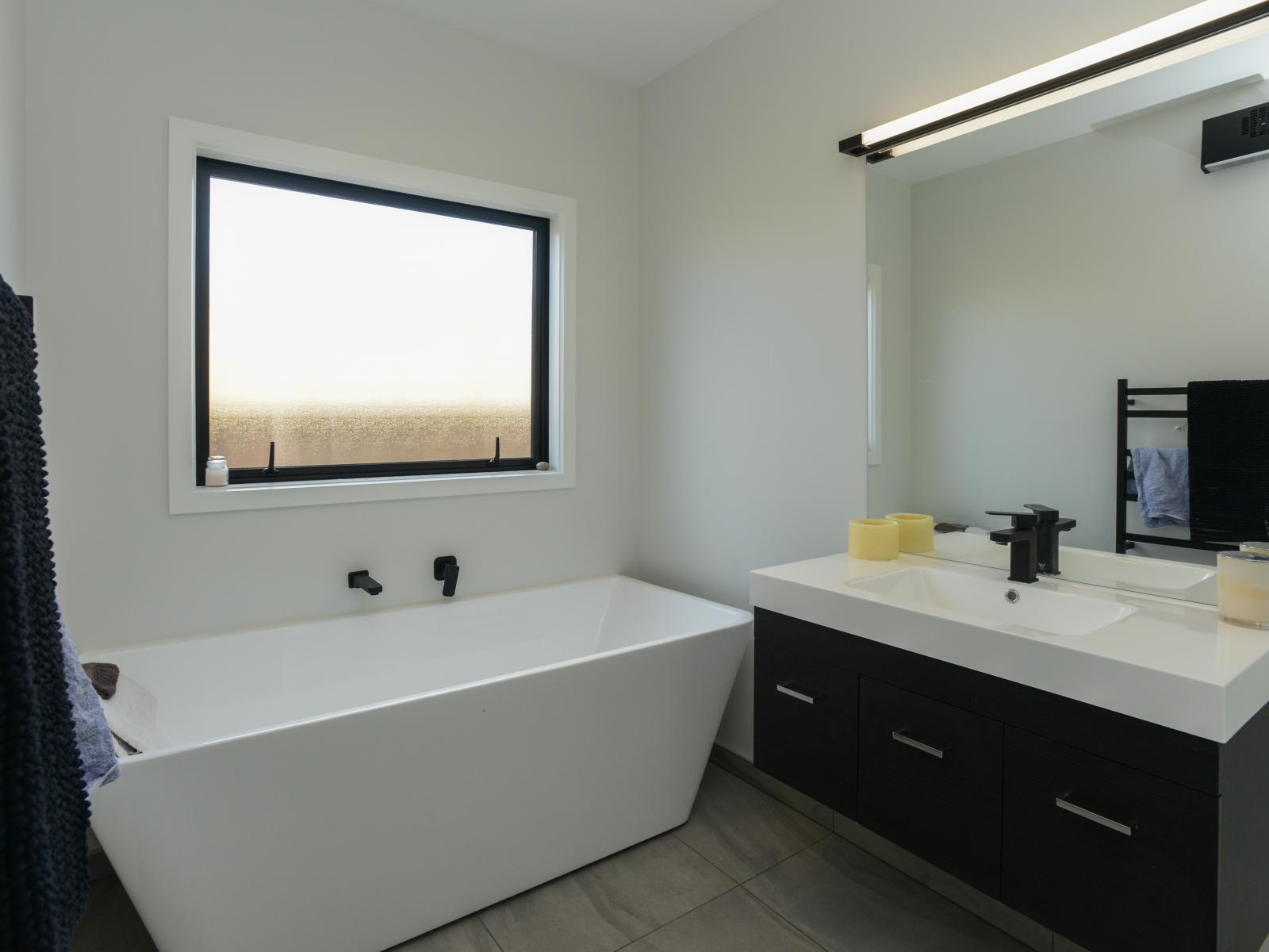 9C Bowling Road, Greenmeadows