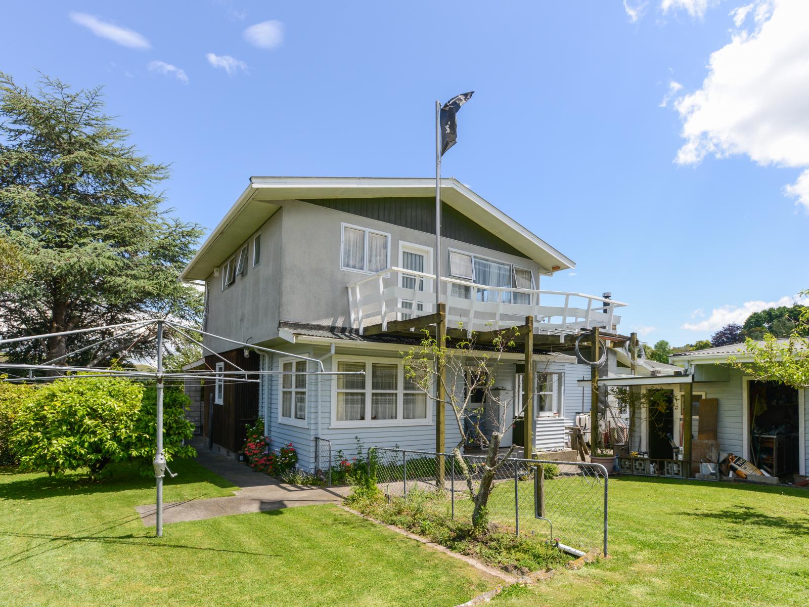 9 Limbrick Street, Waipawa