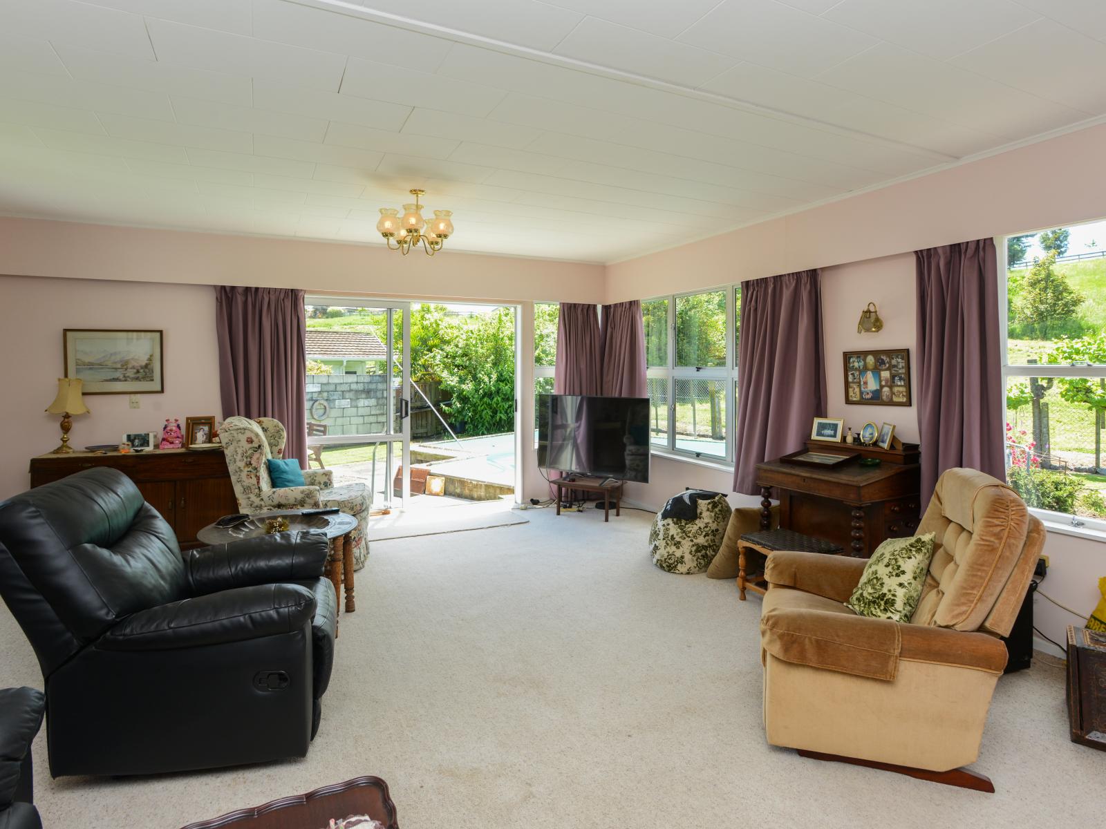 9 Limbrick Street, Waipawa