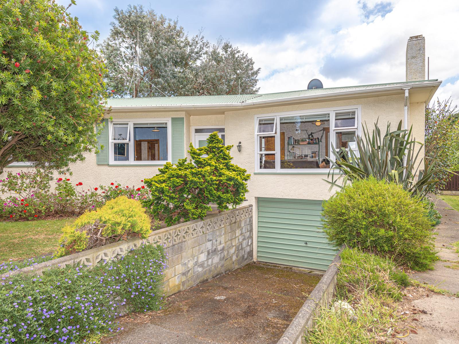 43 Manuka Street, Castlecliff