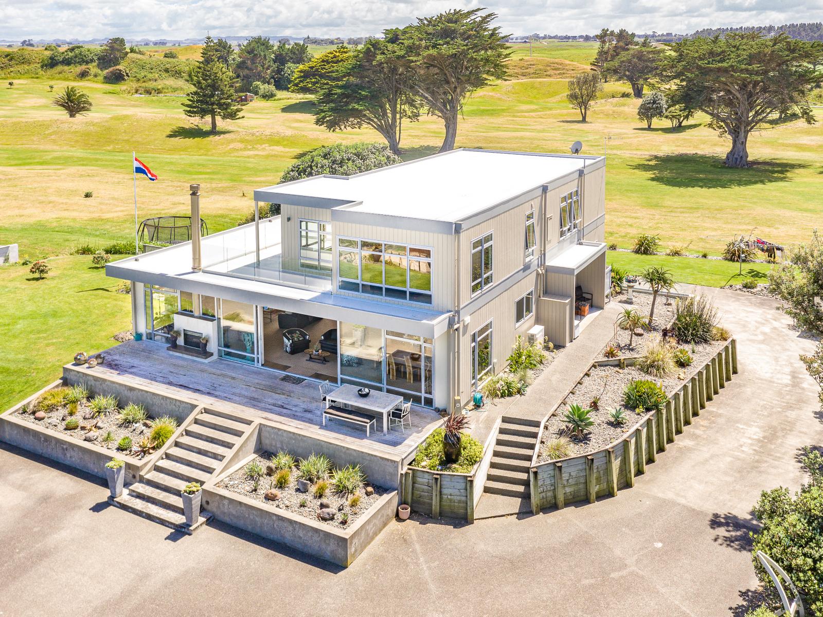 34 Longbeach Drive, Castlecliff