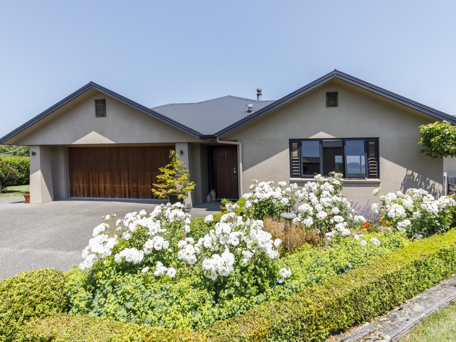 180 Mount Stewart Halcombe Road, Sanson