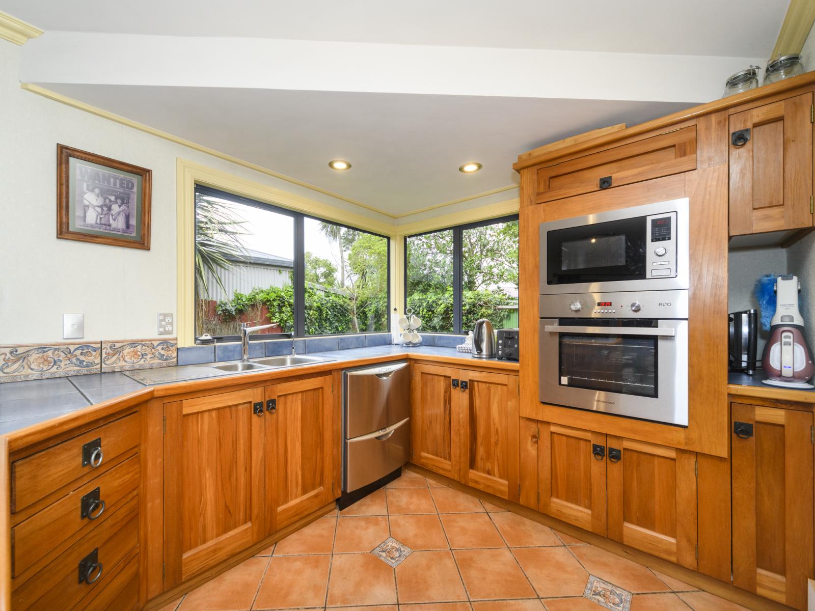38B Puriri Terrace, Terrace End