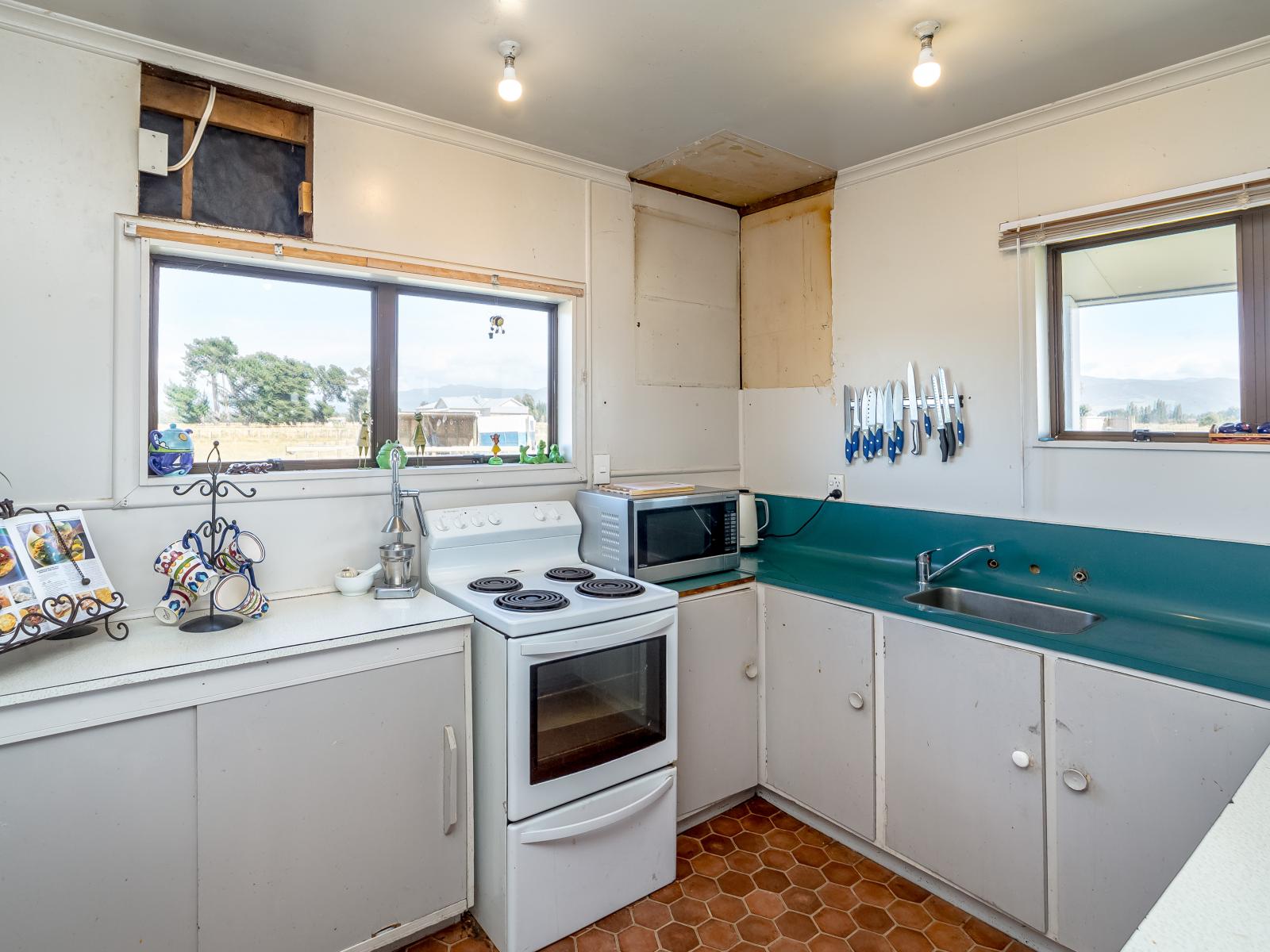 90 Settlement Road, Morrisons Bush