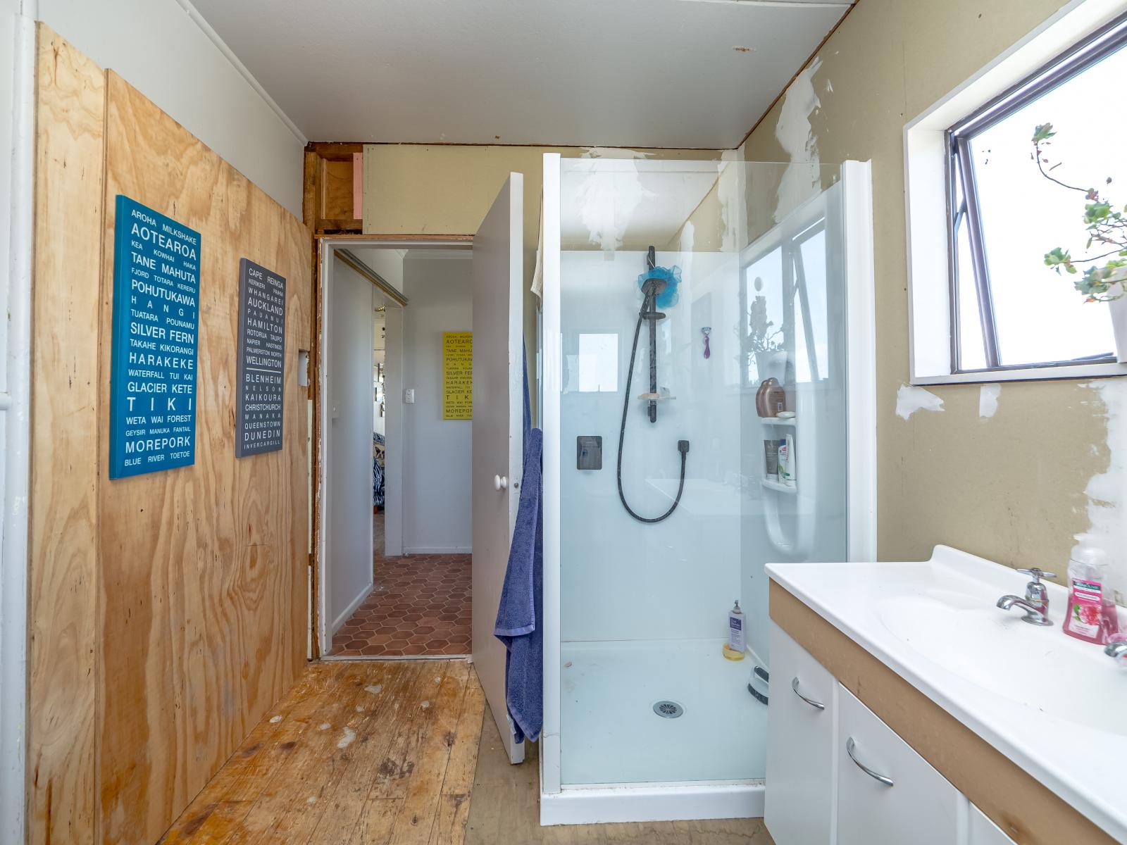 90 Settlement Road, Morrisons Bush