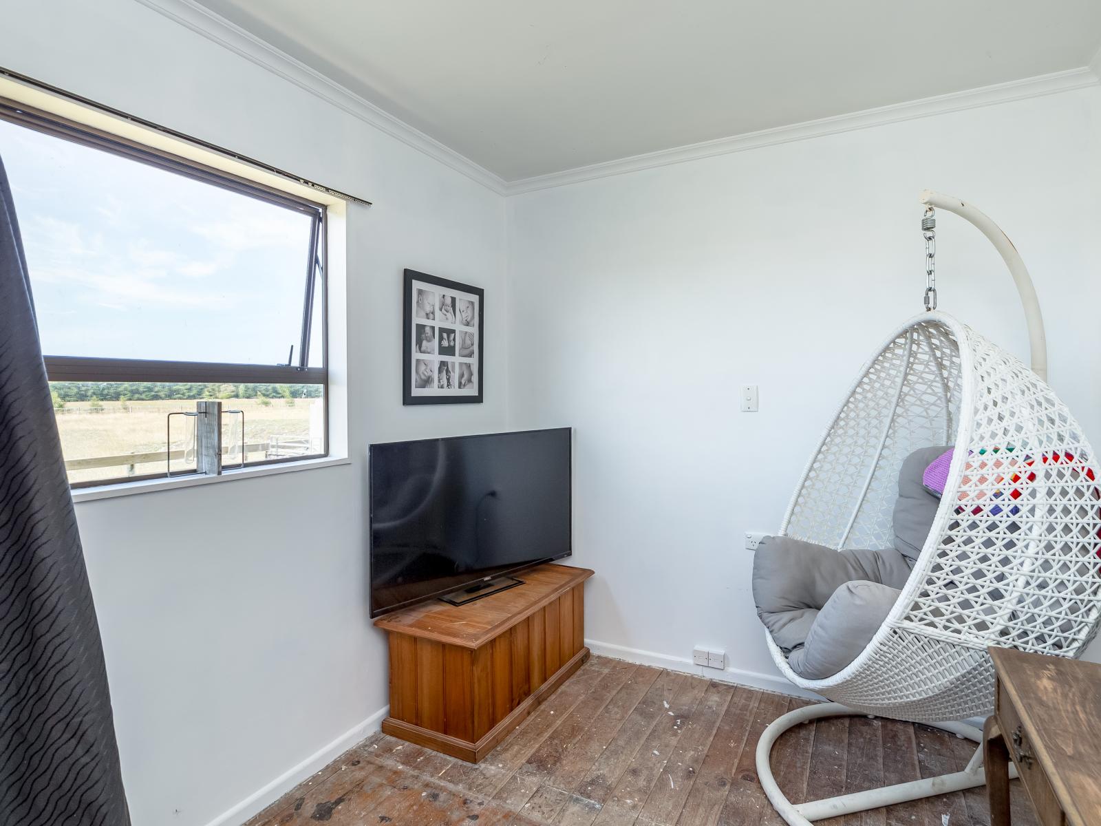 90 Settlement Road, Morrisons Bush