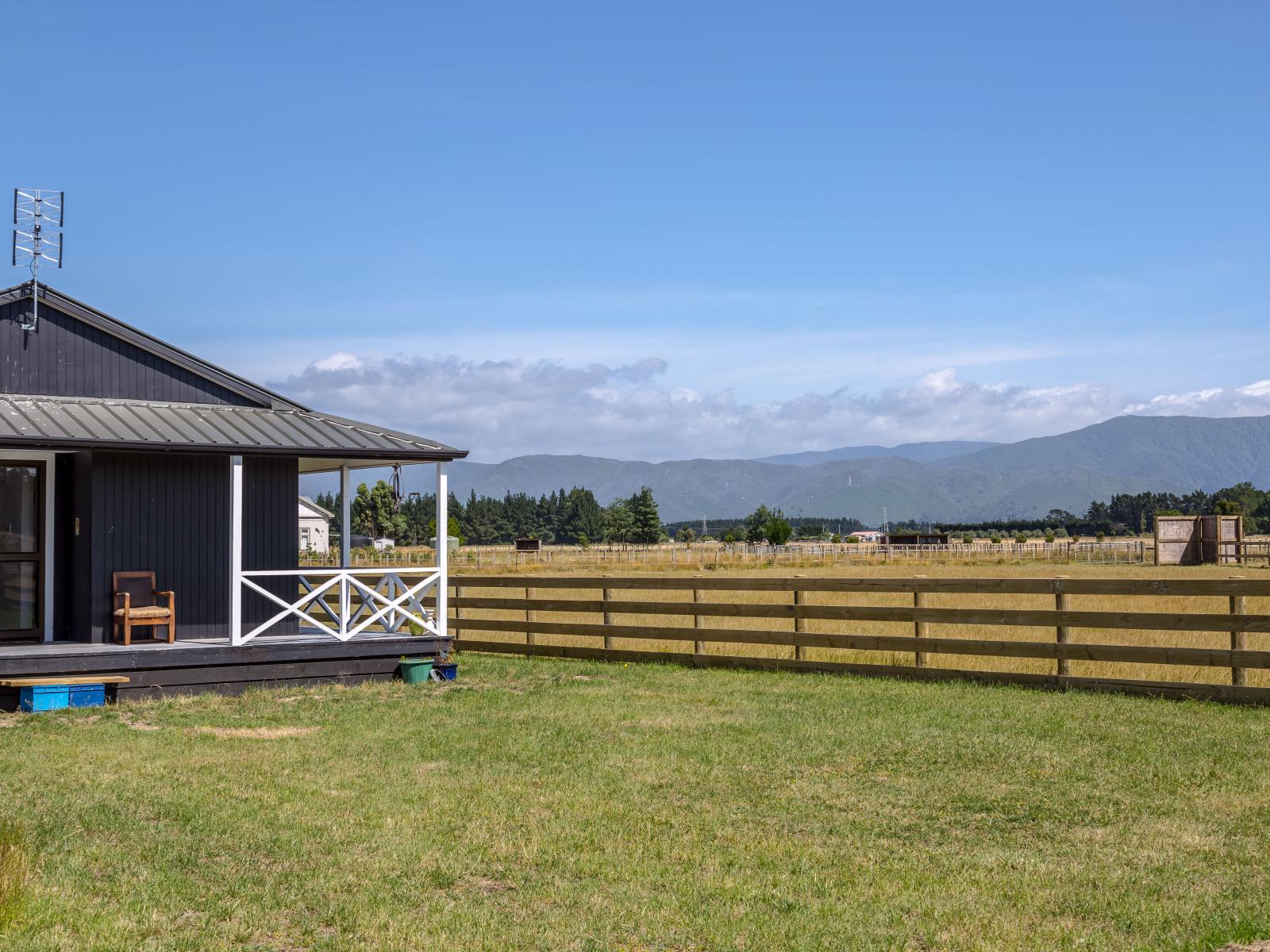 90 Settlement Road, Morrisons Bush