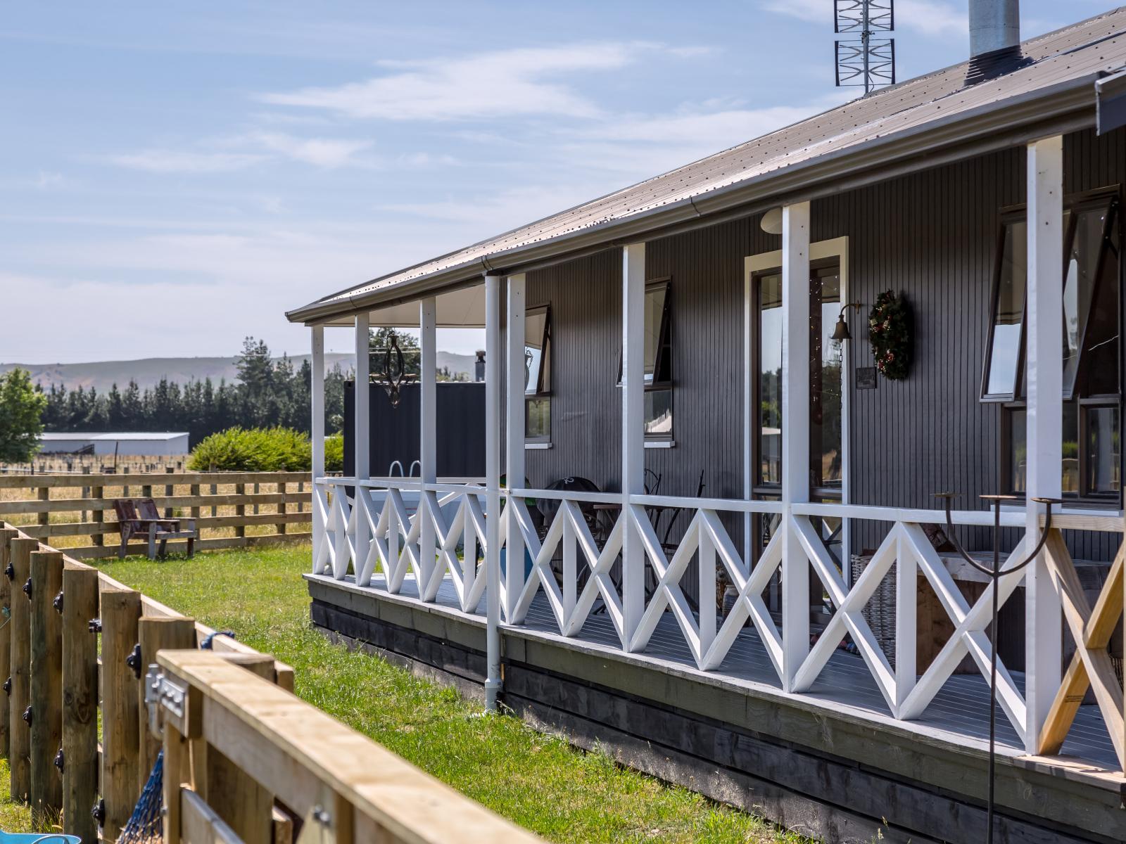 90 Settlement Road, Morrisons Bush