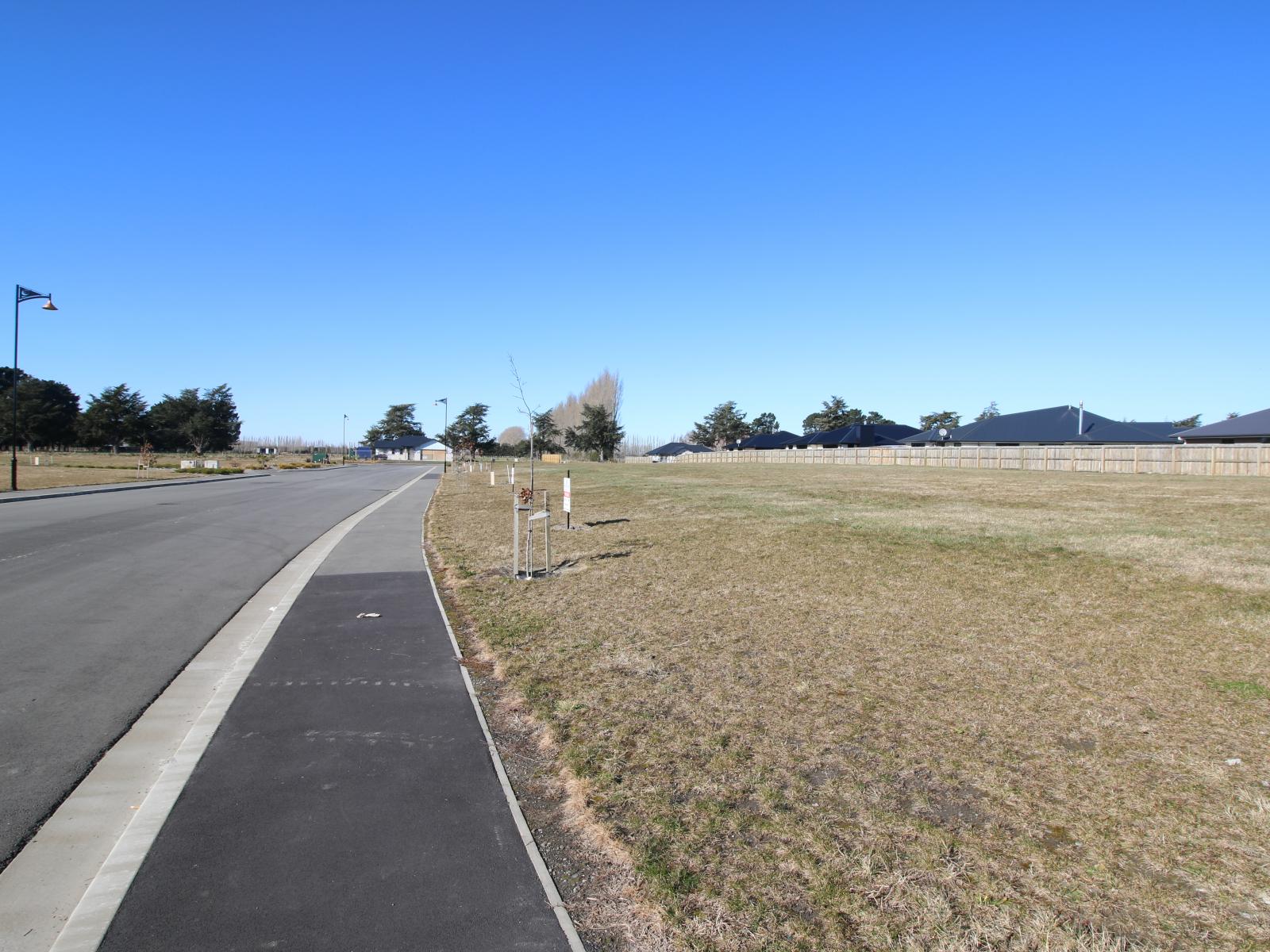 24 Magnolia Drive, Eastside